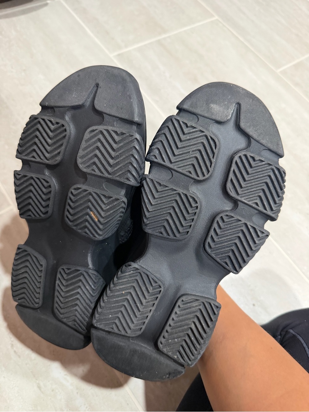 Steve Madden Black Chunky Athletic Sneakers - Picture 3 of 3